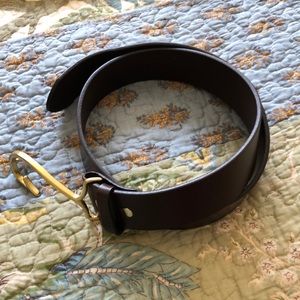 Vineyard Vines dark brown fish hook belt